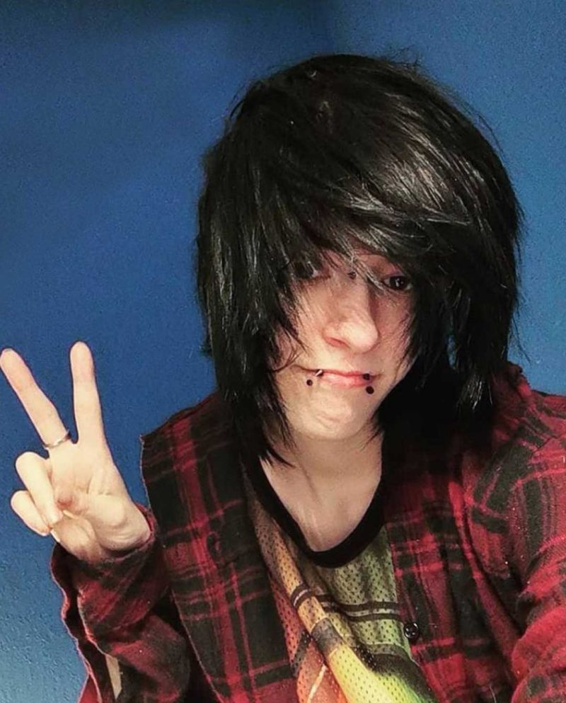 Best Emo Hairstyles For Guys To Fit Your Edgy Personality