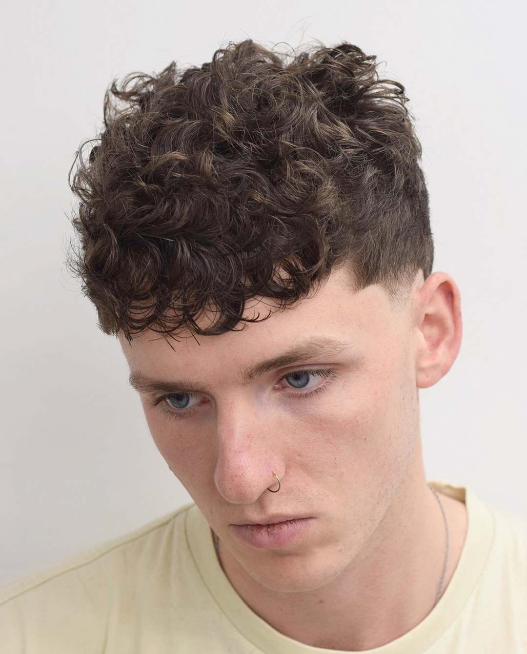 34+ Best Haircuts for Men with Curly Hair You Need To Try In 2023