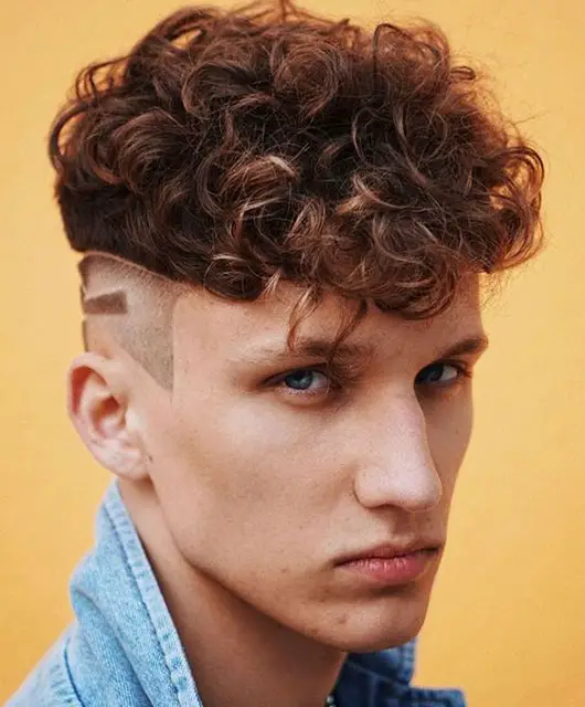 Curly Undercut: 30 Modern Curly Hair Undercut for Men