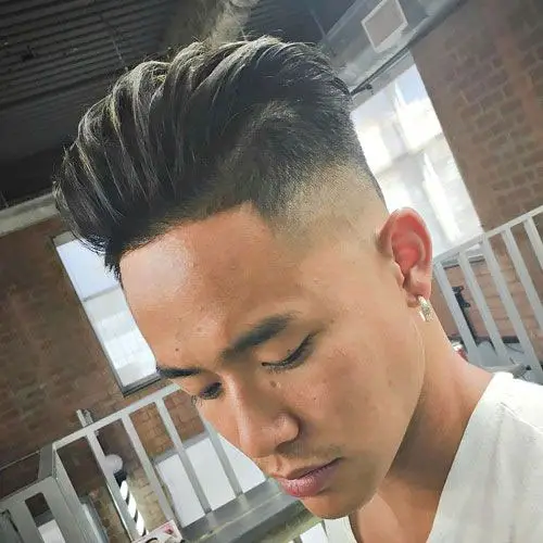 Layered Disconnected Undercut