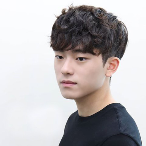 Two Block Haircut Ideas + Advice To Style KPOP Hairstyle