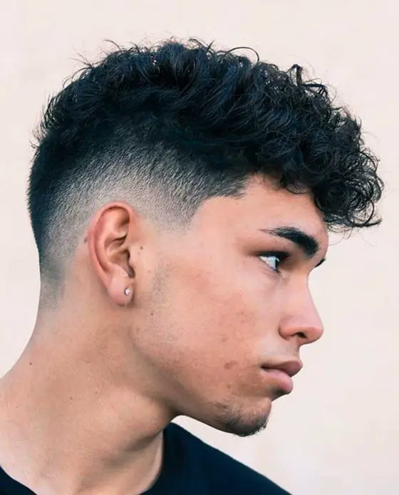 26 Best Perm Hairstyles Haircuts For Men Men S Hairstyle Tips   13 Low Fade Perm 560x695 