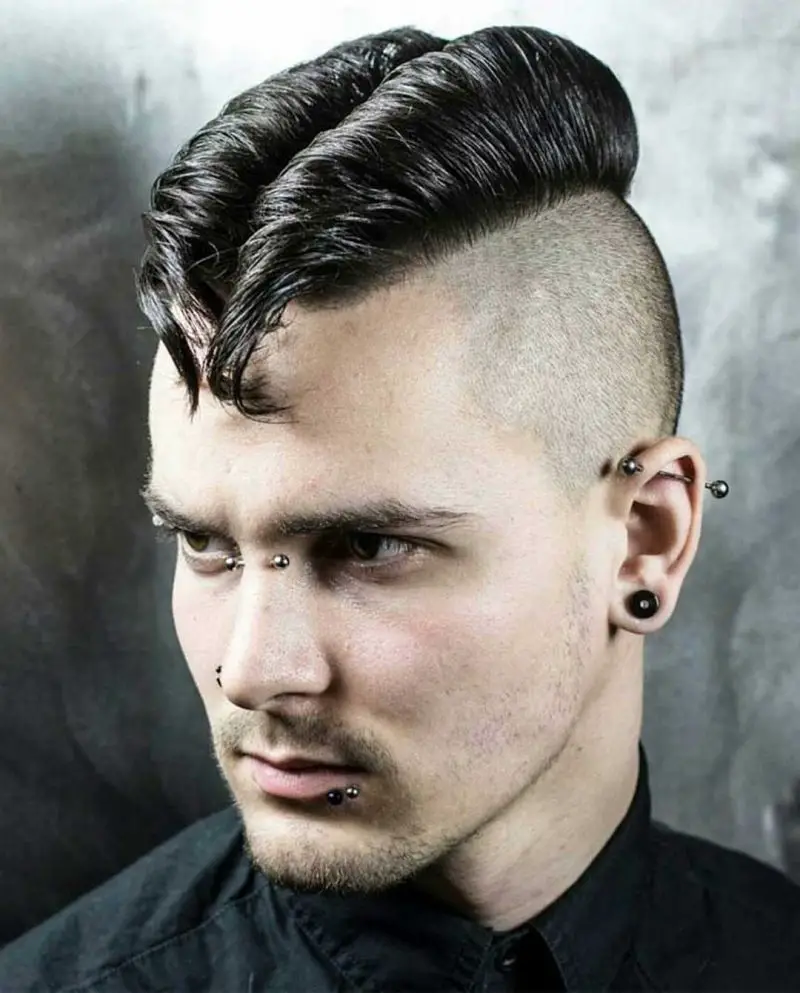 Modern Jam Roll Hair style-Elephant Trunk Hairstyle: 15+ Stylish Greaser Hairstyles for Men