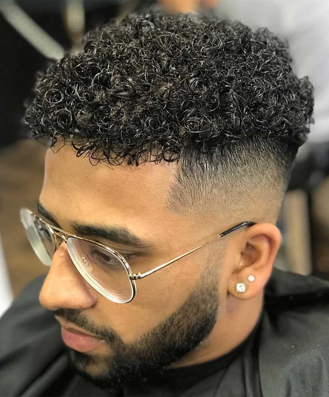 26 Best Perm Hairstyles Haircuts For Men Men s Hairstyle Tips