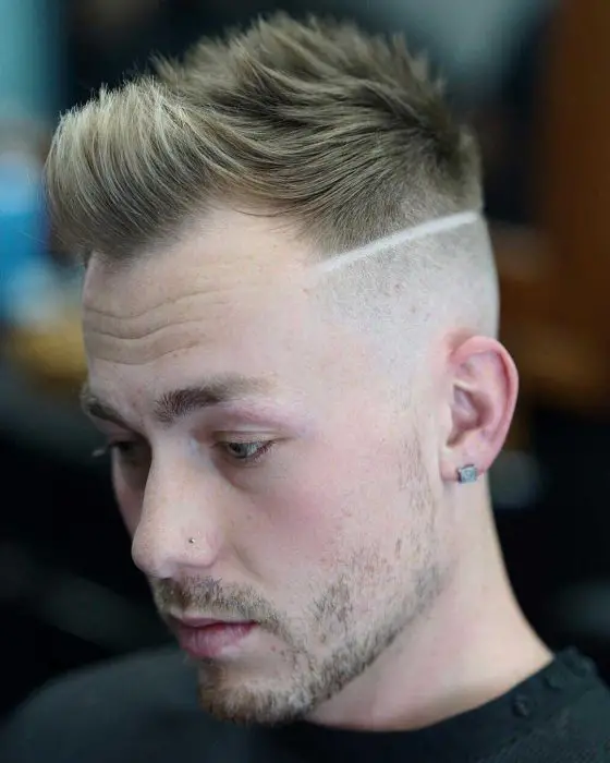 Untidy Quiff Hairdo-26+ Modern Quiff Hairstyles for Men