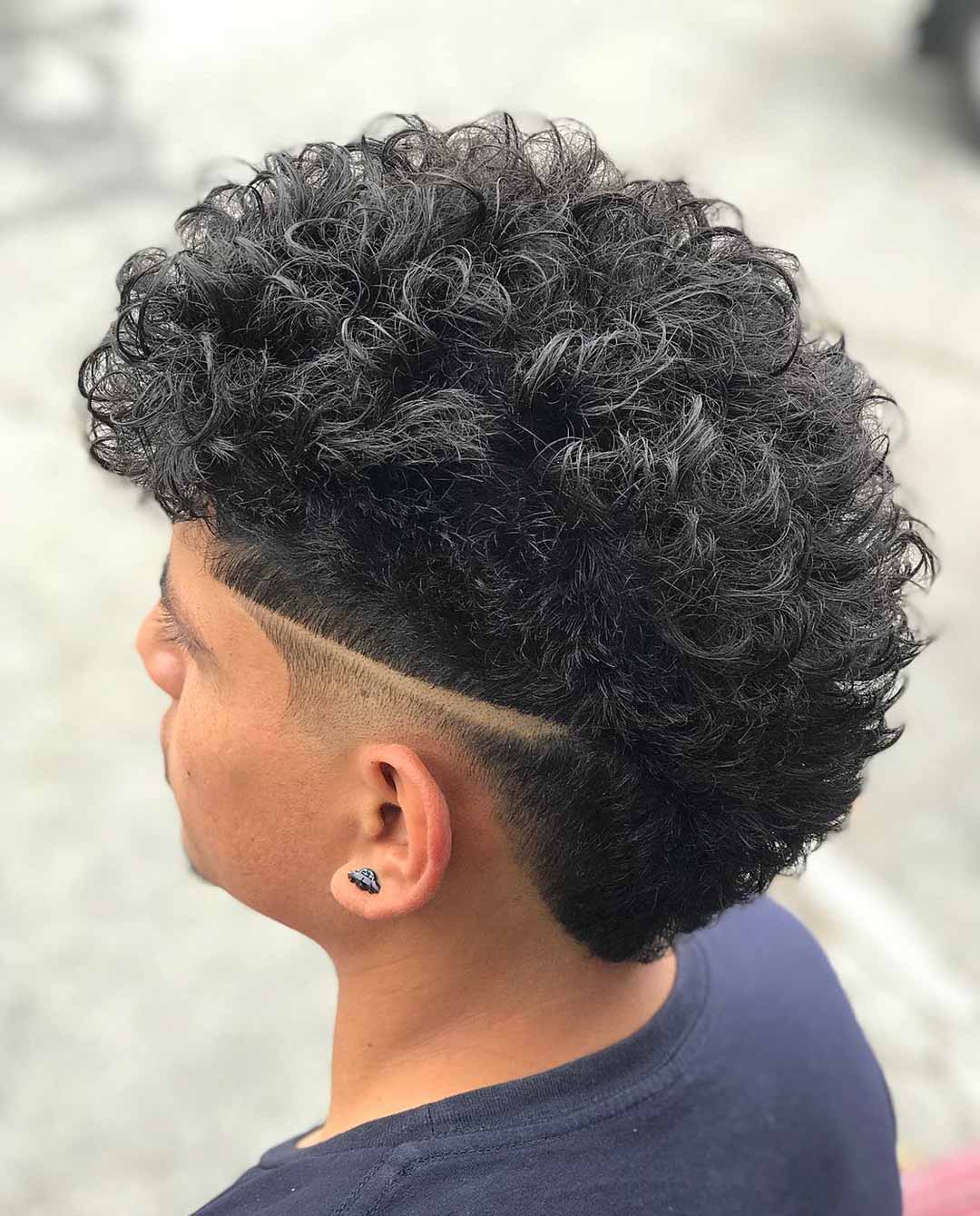 Curly Mohawk with Side Line